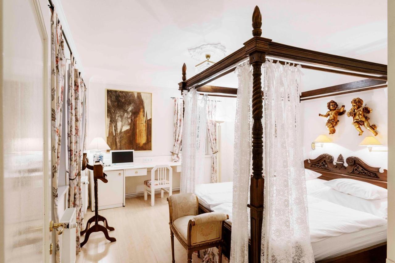 Nebozizek Hotel A Restaurant Прага Екстериор снимка